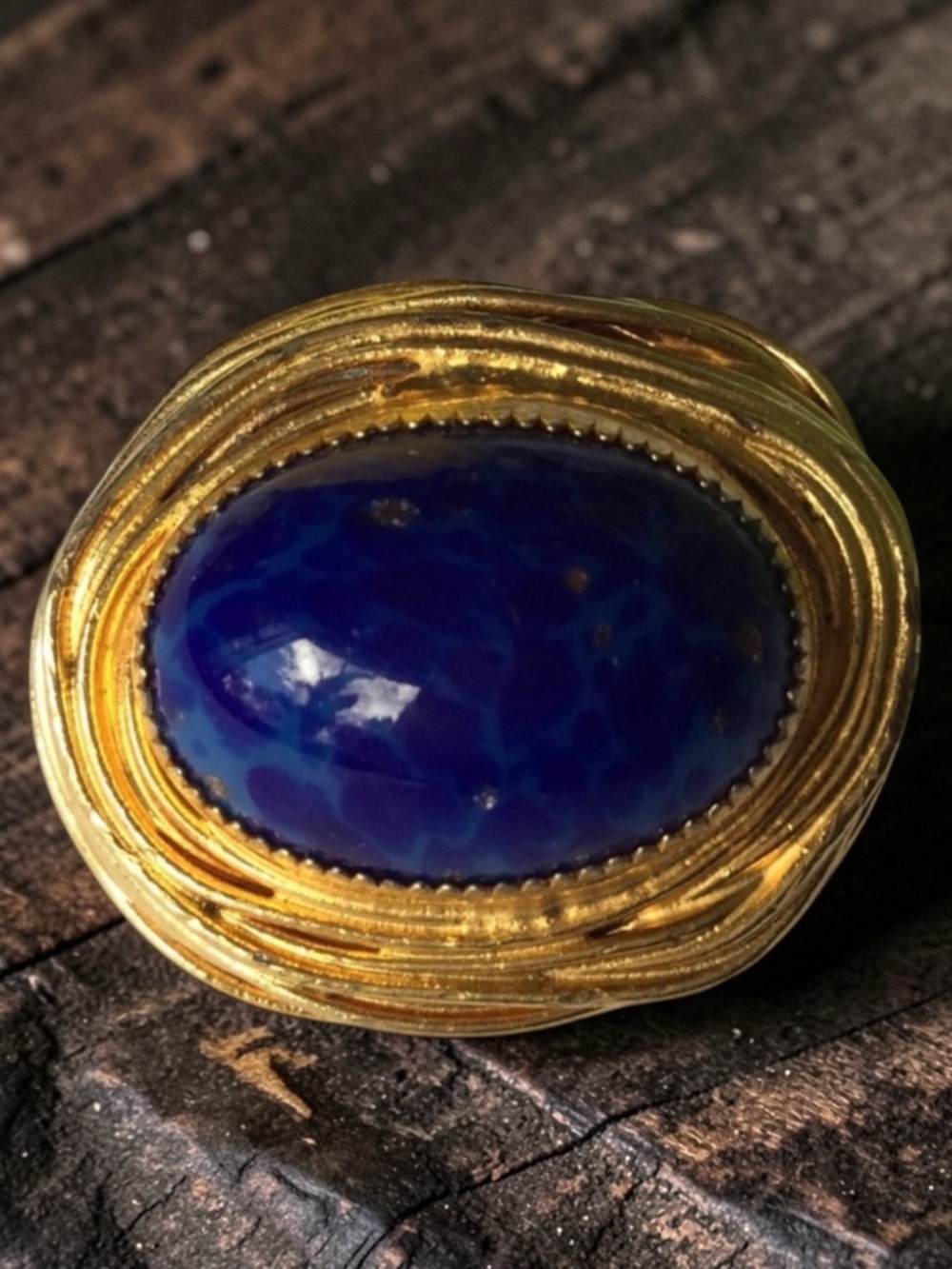 Vintage Brutalist Gold‑Tone Brooch - Blue Agate Cabochon & Gold Flecks